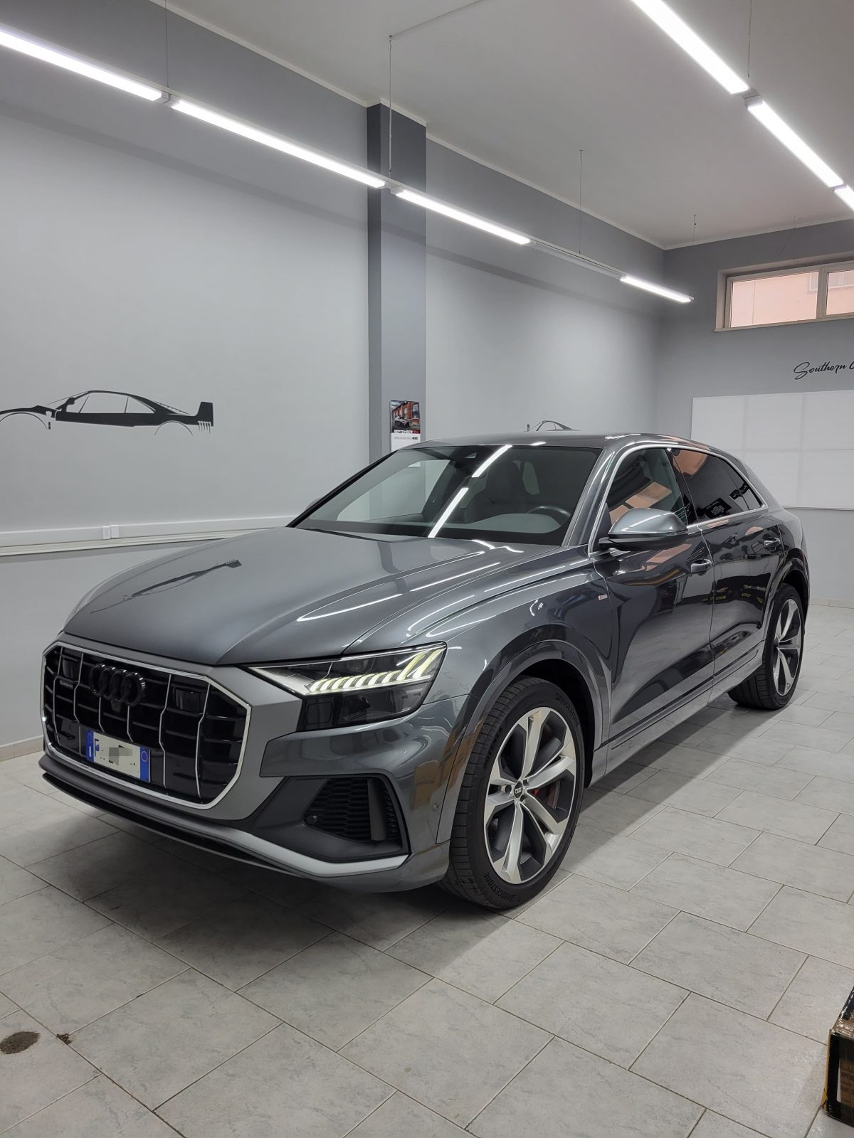 Audi q8 50 tdi mhev 3.0 quattro 3x s line edition