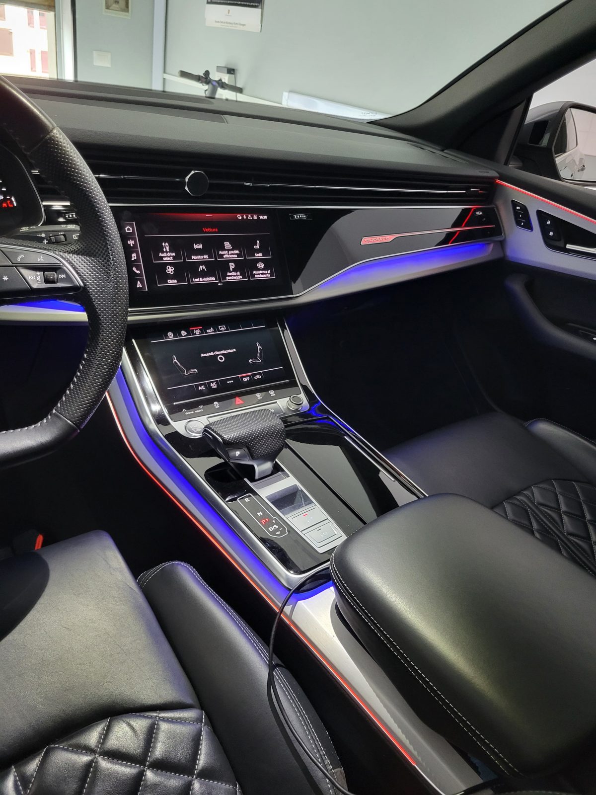 Audi q8 50 tdi mhev 3.0 quattro 3x s line edition