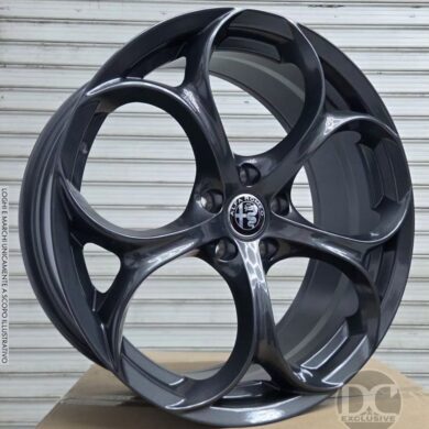 Set da 4 cerchi in lega 19″ 5x110 mod. quadrifoglio per alfa romeo stelvio
